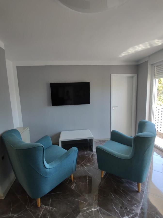 Modern Apartment Ana Rovinj Bagian luar foto