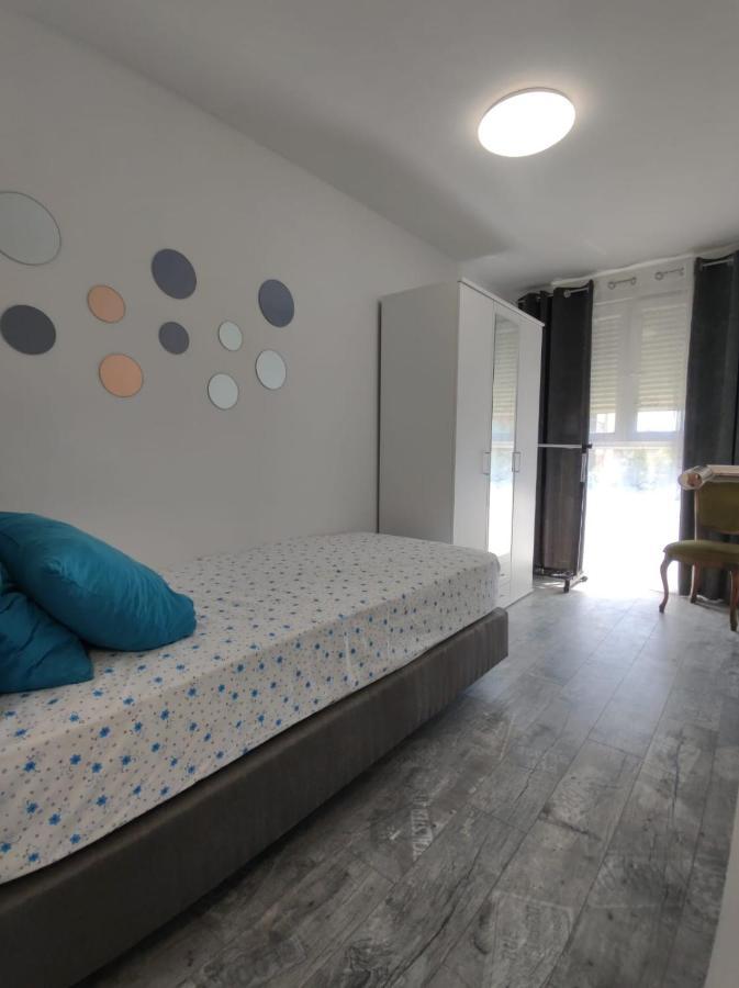 Modern Apartment Ana Rovinj Bagian luar foto